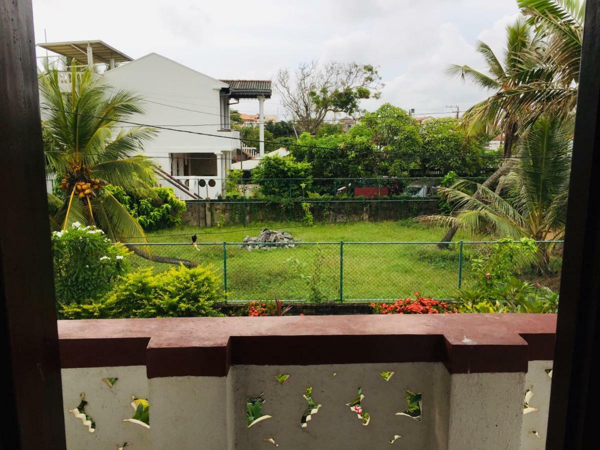 White House Apartment Negombo Exterior foto