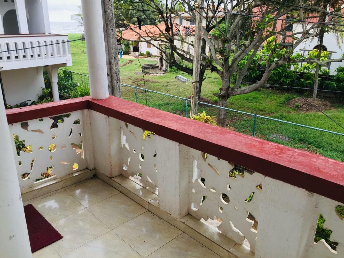 White House Apartment Negombo Exterior foto