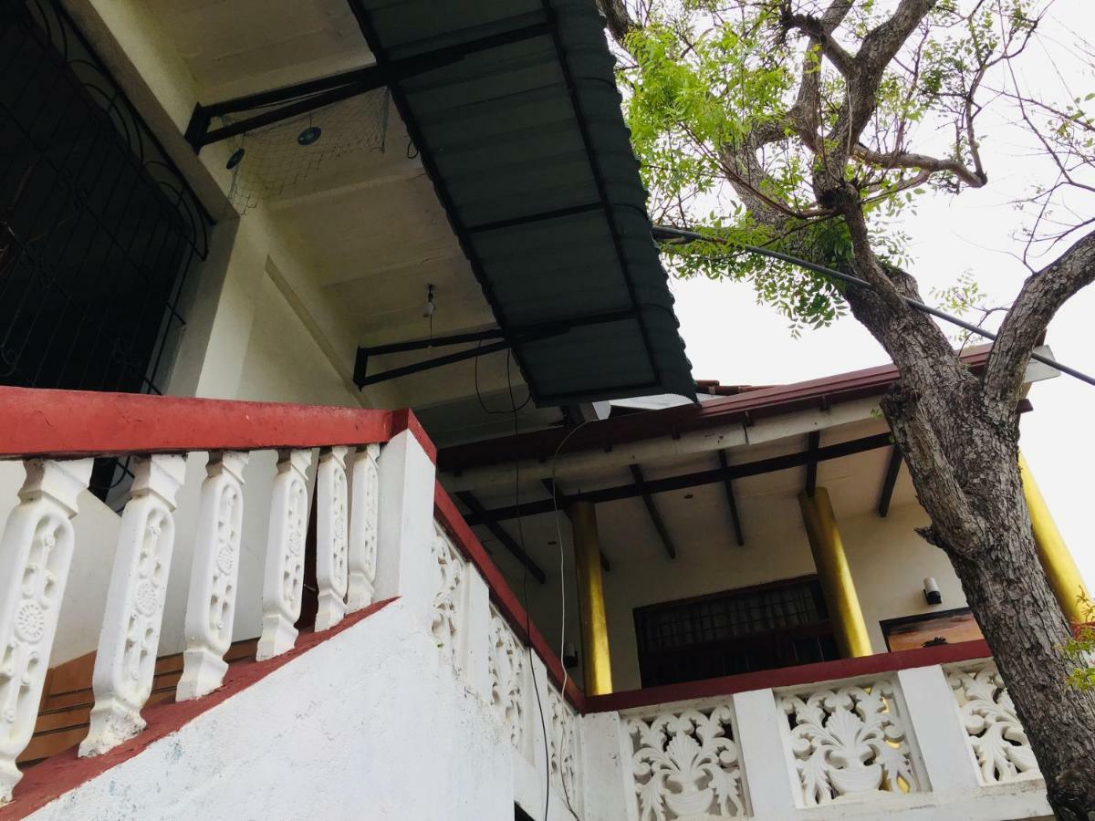 White House Apartment Negombo Exterior foto