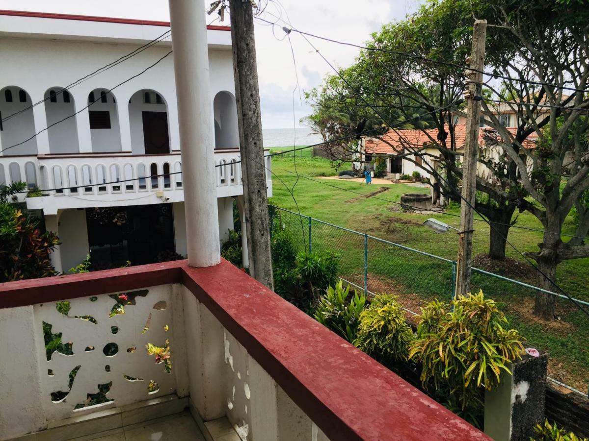 White House Apartment Negombo Exterior foto