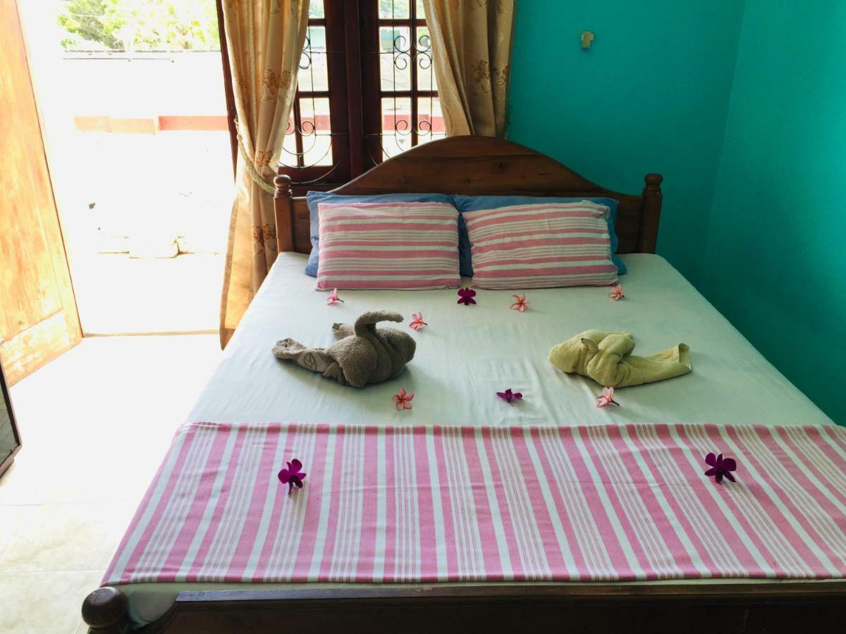 White House Apartment Negombo Exterior foto