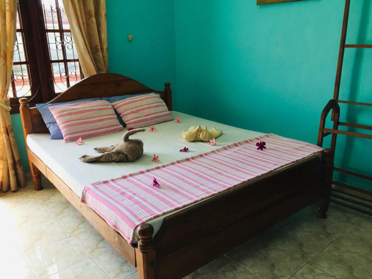 White House Apartment Negombo Exterior foto