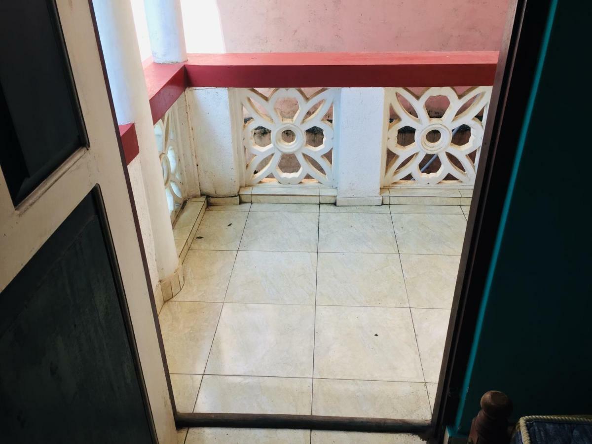 White House Apartment Negombo Exterior foto