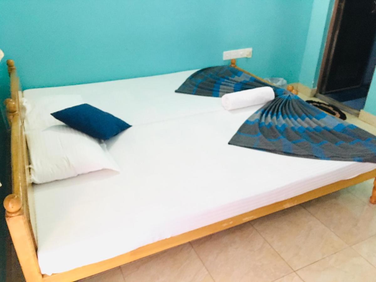 White House Apartment Negombo Exterior foto